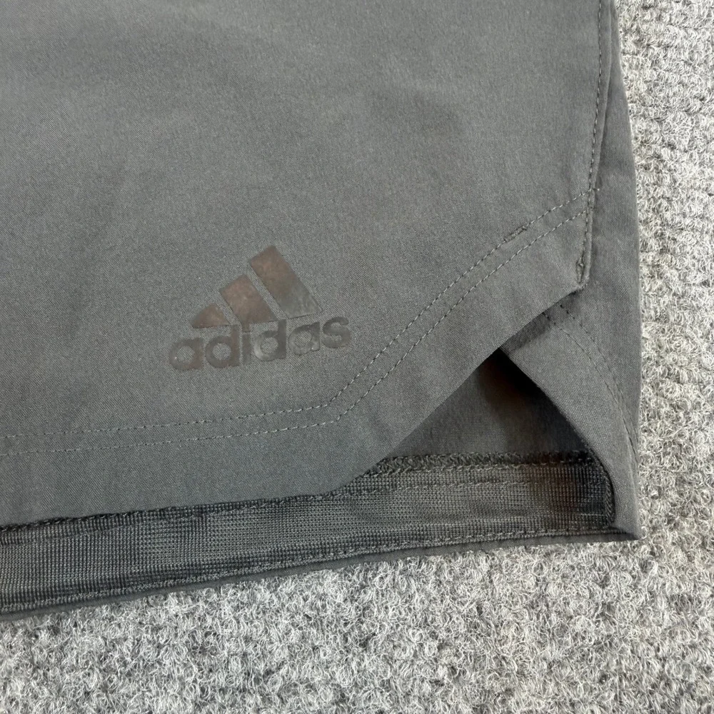 Adidas Mens Athletic Shorts Gray Elastic Waist Drawstring Pockets Size Large